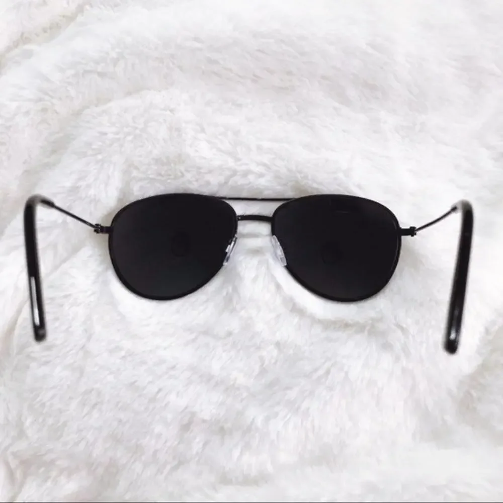 Remy Black Mirrored Aviator Sunglasses